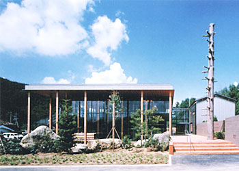 川上村林業創造センター「森の交流館」
